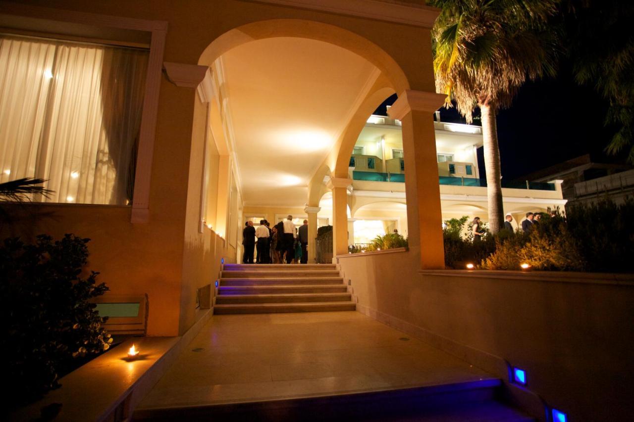 Gardenia Hotel Lazzaro ภายนอก รูปภาพ