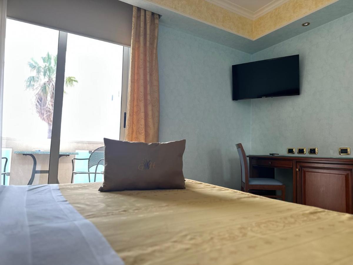 Gardenia Hotel Lazzaro ภายนอก รูปภาพ