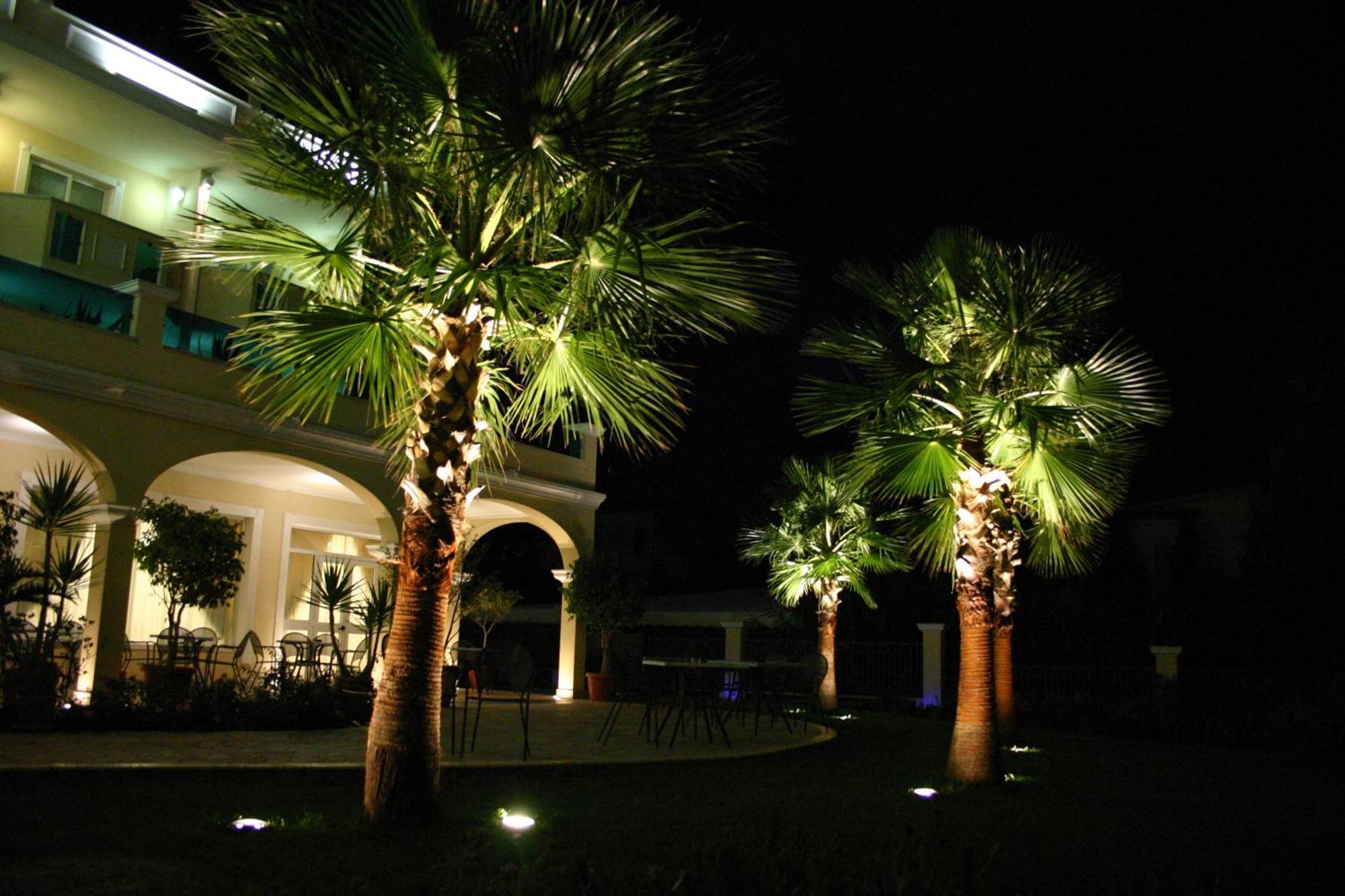 Gardenia Hotel Lazzaro ภายนอก รูปภาพ