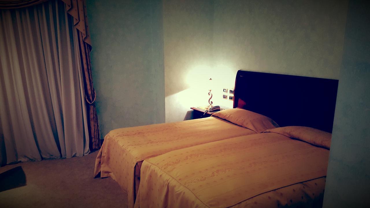 Gardenia Hotel Lazzaro ภายนอก รูปภาพ