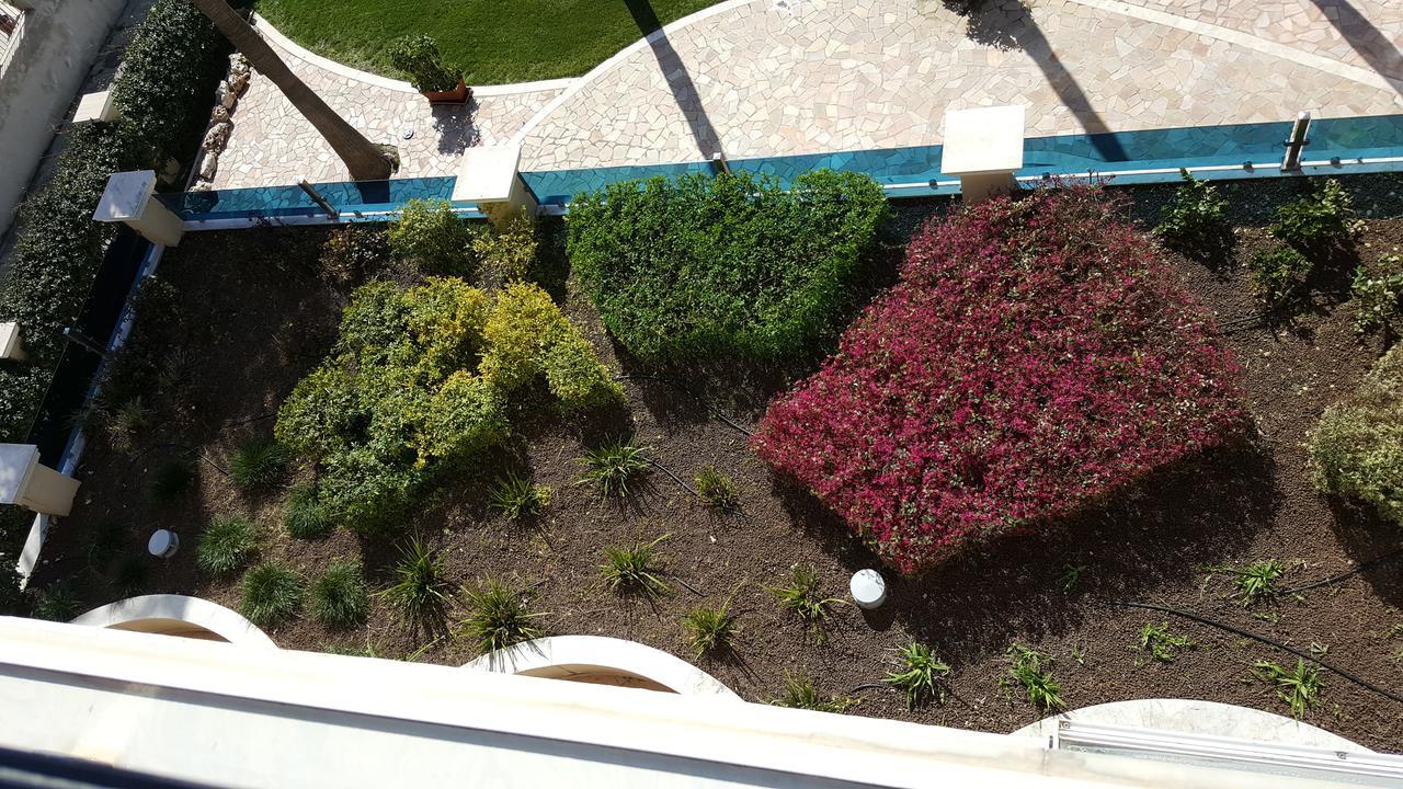 Gardenia Hotel Lazzaro ภายนอก รูปภาพ